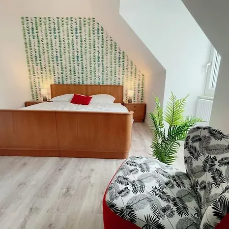 Landhof In Ganschendorf, Seenah Sarow